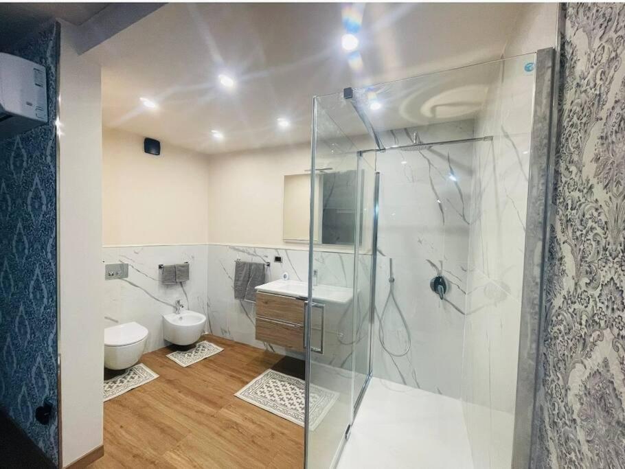 Suites Grey In Centro Randazzo Exterior photo